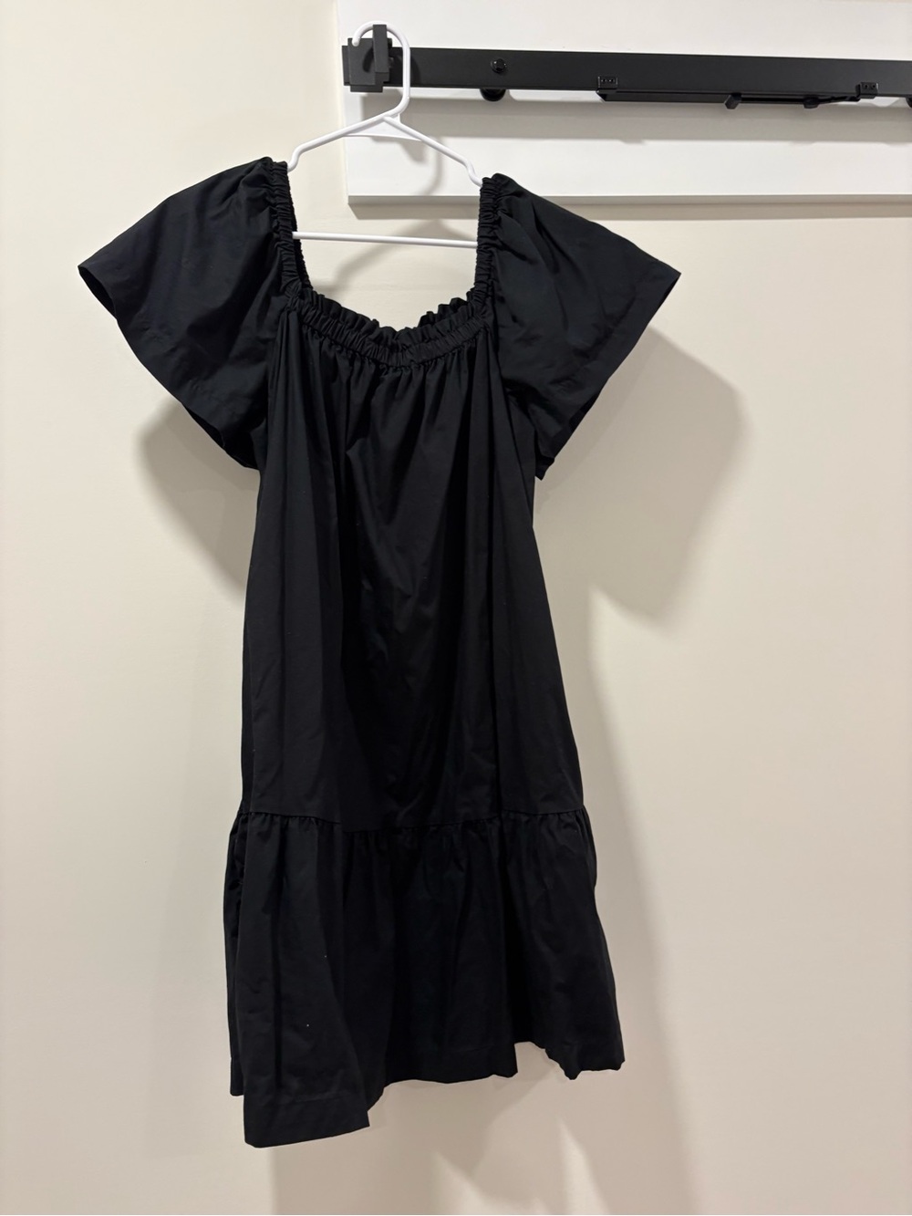 GAP Black Short Sleeve Ruffle Hem Dress 100% Cotton - Picture 2 of 6